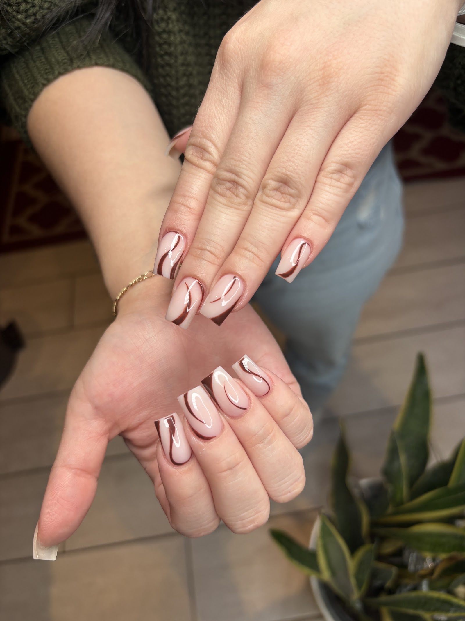 Nail Go nail photo 1